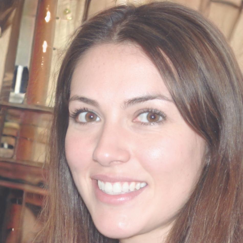 Lisa R.